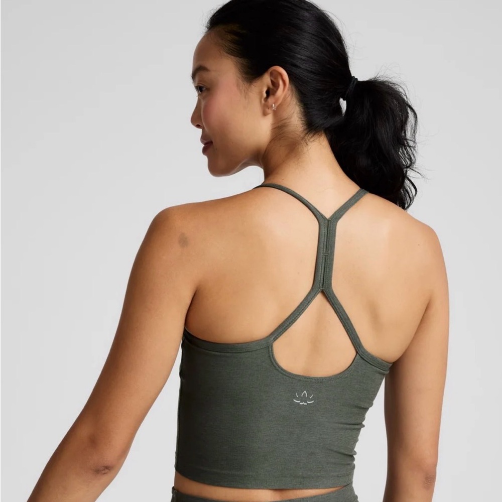 BEYOND YOGA Spacedye Slim Racerback Cropped Tank NWOT